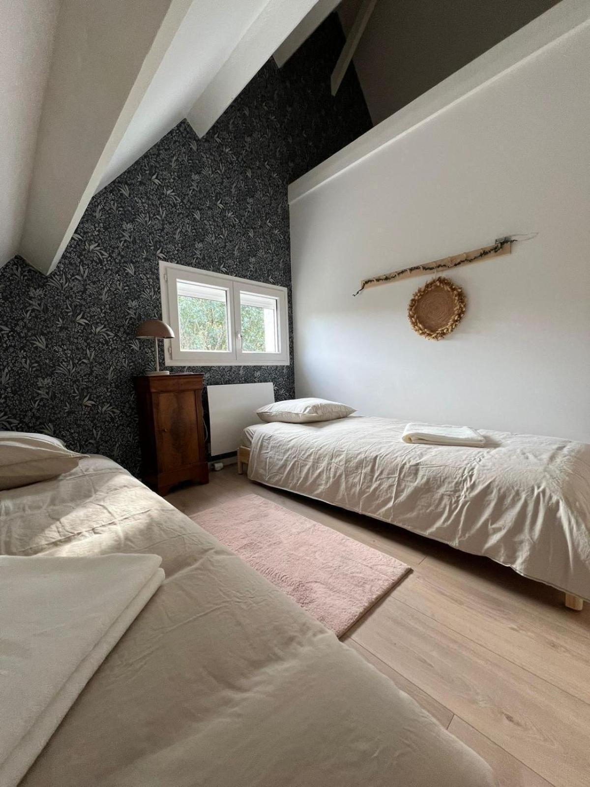 Maison Familiale, Belle Et Moderne Proche De Versailles Et Thoiry *