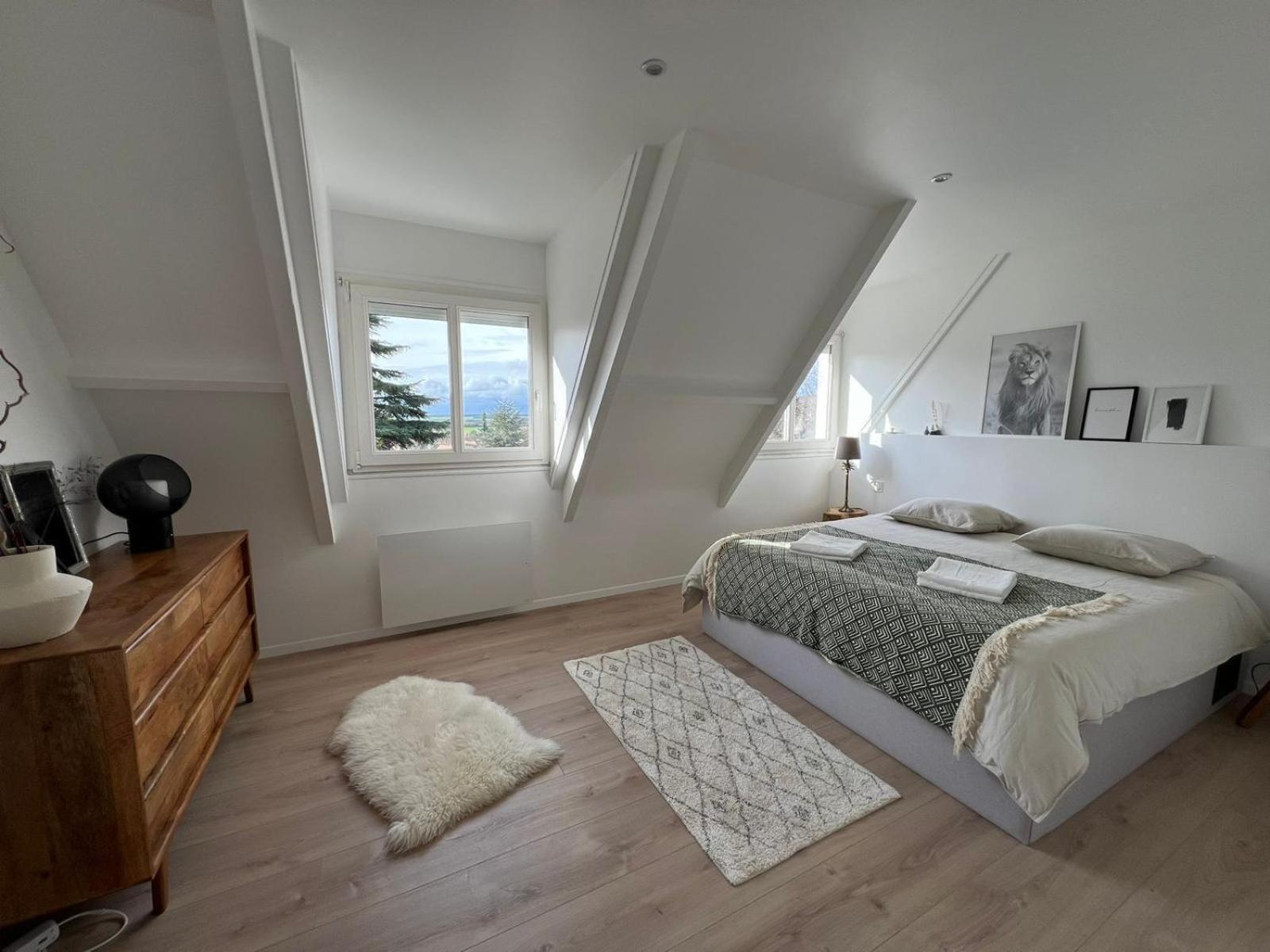 Maison Familiale, Belle Et Moderne Proche De Versailles Et Thoiry * Maule