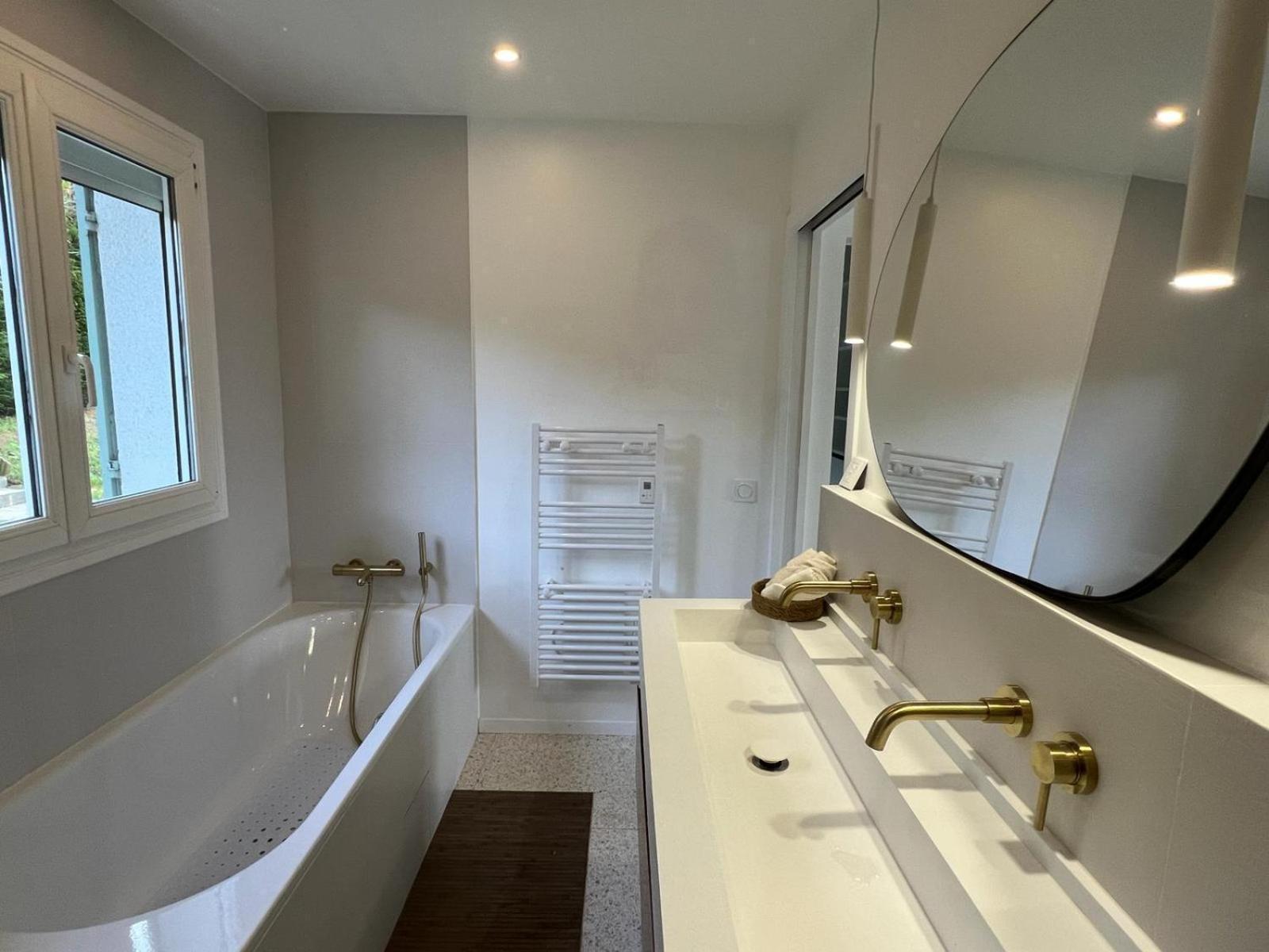 Maison Familiale, Belle Et Moderne Proche De Versailles Et Thoiry