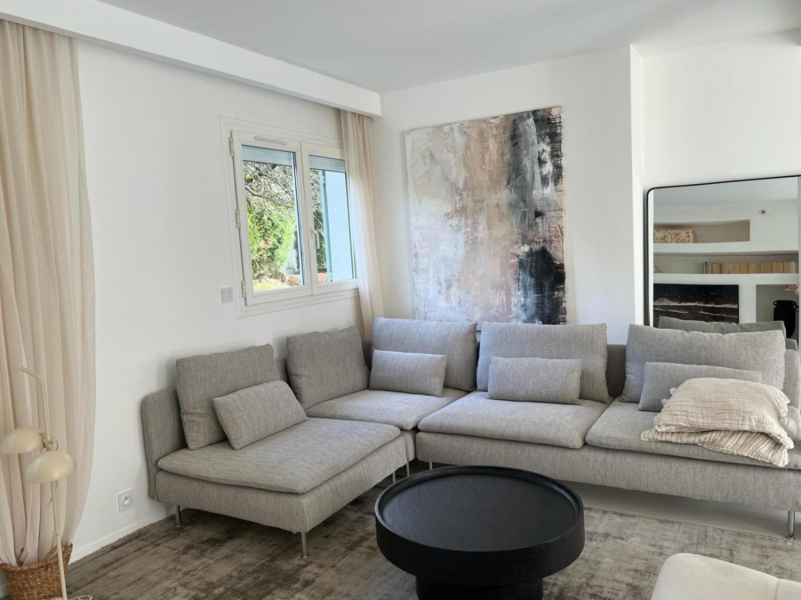 Maison Familiale, Belle Et Moderne Proche De Versailles Et Thoiry